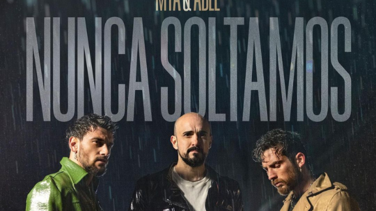 A la par de estar sacando temas, MYA está trabajando en lo que será su próximo disco.