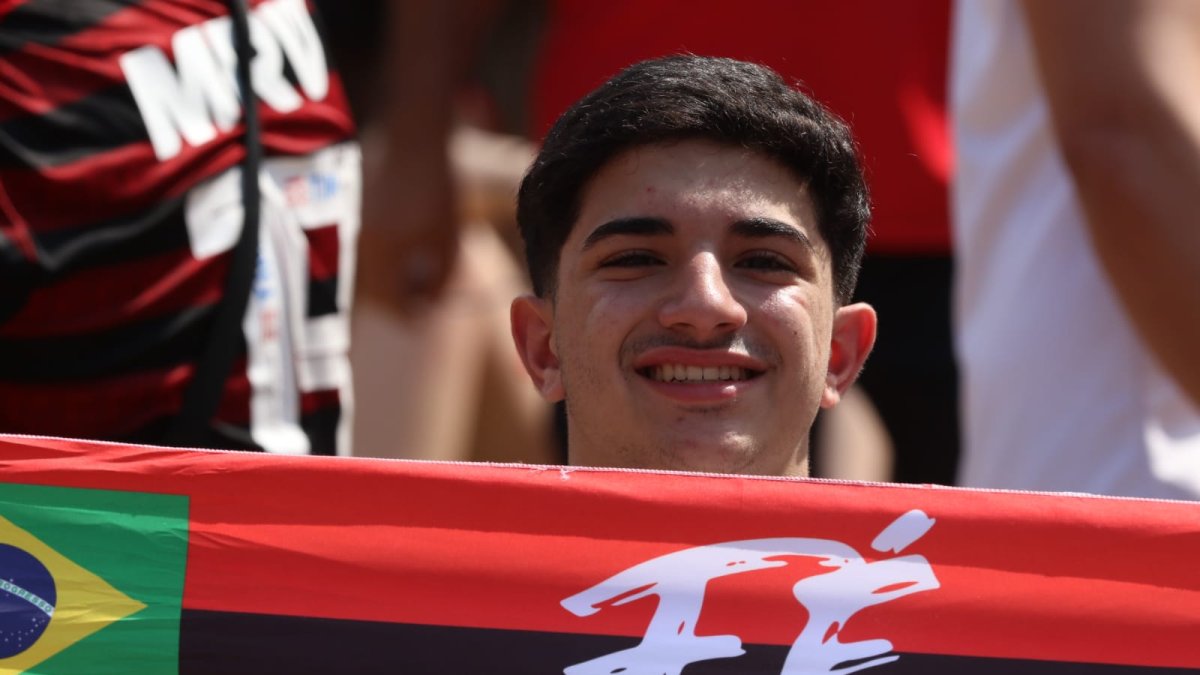 Hinchas del Flamengo en el estadio Monumental.