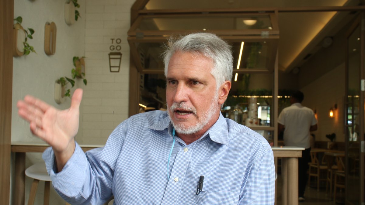 Roberto Fernández es ingeniero eléctrico y promotor inmobiliario desde hace más de dos décadas.