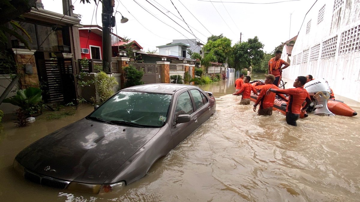 Unas 63 personas permanecen desaparecidas por las inundaciones y corrimientos de tierra provocados por la tormenta tropical Nalgae