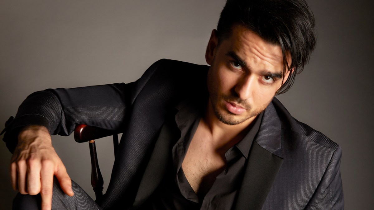 Andresse tiene 26 años.