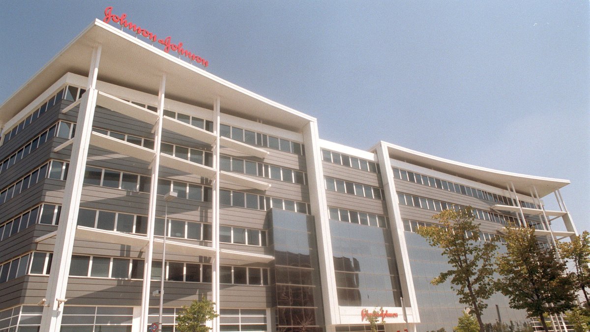 El edificio de Johnson & Johnson, en una fotografía de archivo.