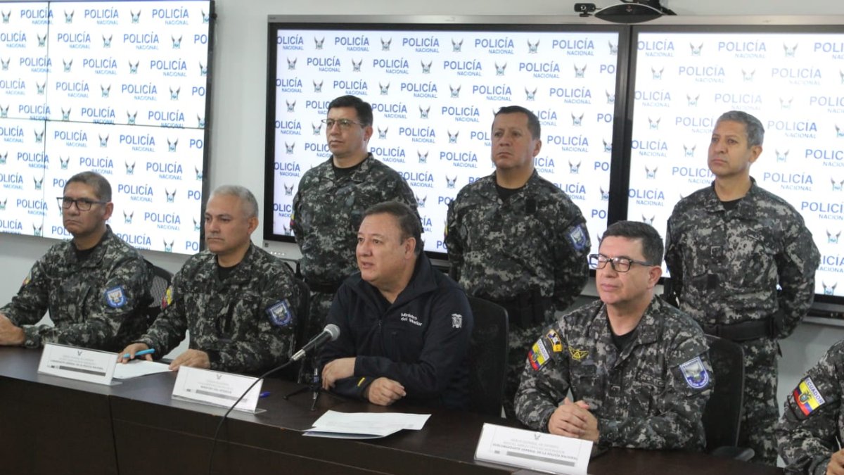 Rueda de prensa en la Comandancia General de la Policía Nacional.