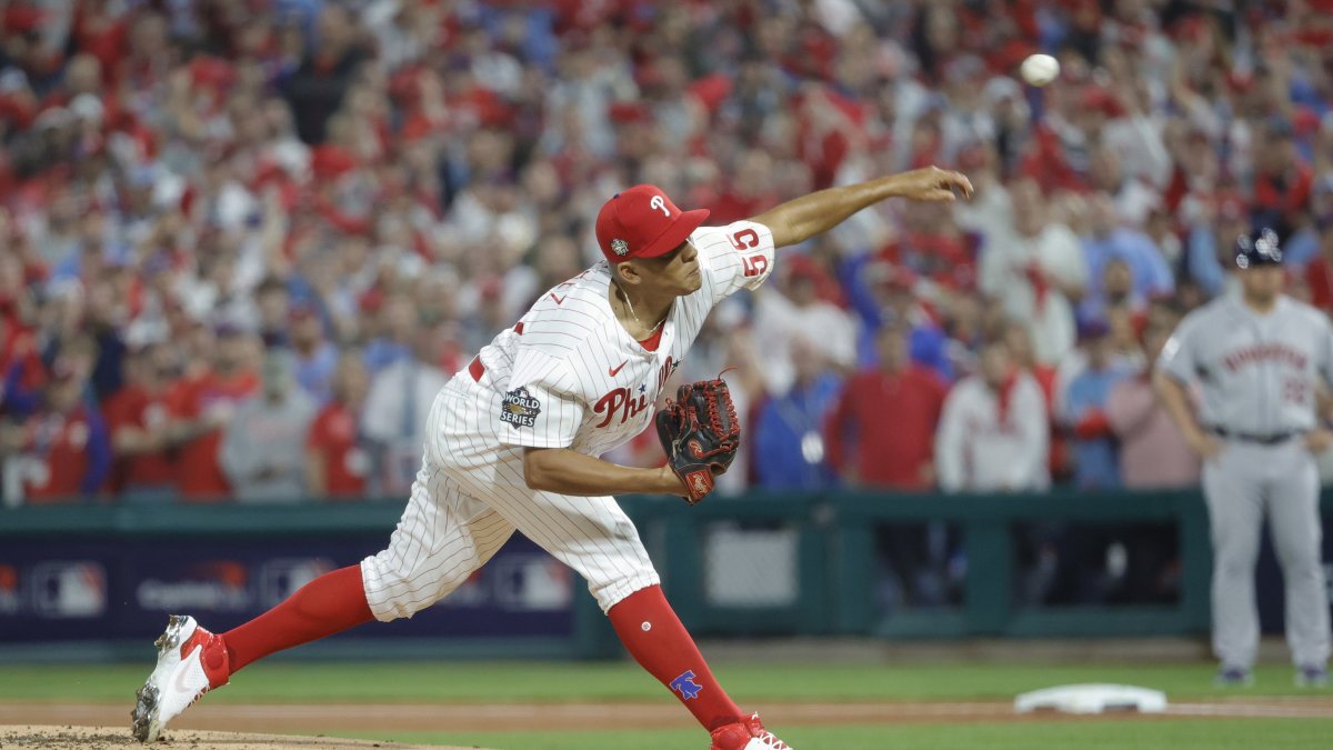 El zurdo venezolano tuvo 5 entradas en blanco, cuatro ponches, tres hits permitidos y un boleto concedido en el 7-0 del tercer juego de los Filis donde ganaron 7-0 a Astros.