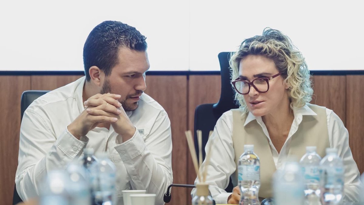 Funcionaria. Viteri participó hoy en la mesa del COE Cantonal.