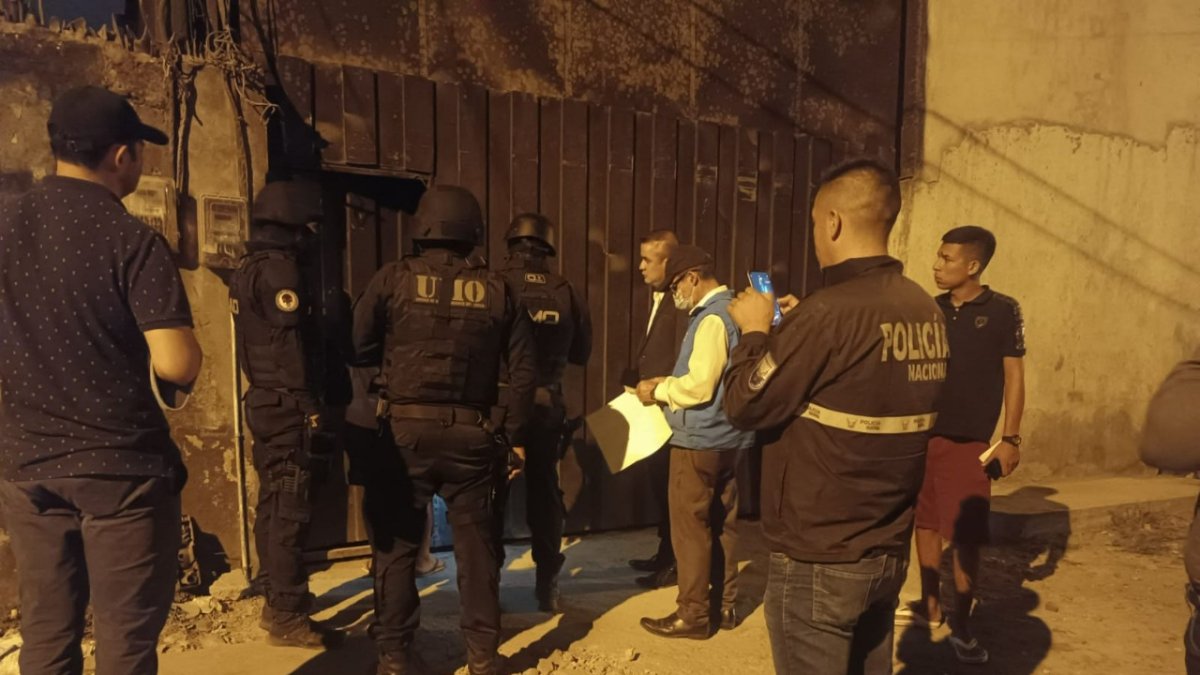 Acción. La policía intervino y clausuró sitios en los que se fabricaba la sustancia