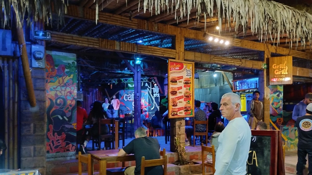 Montañita. En este balneario de la provincia de Santa Elena fueron contados los turistas. Los pocos que llegaron a este lugar y a Olón lo hicieron para escapar de la seguridad.