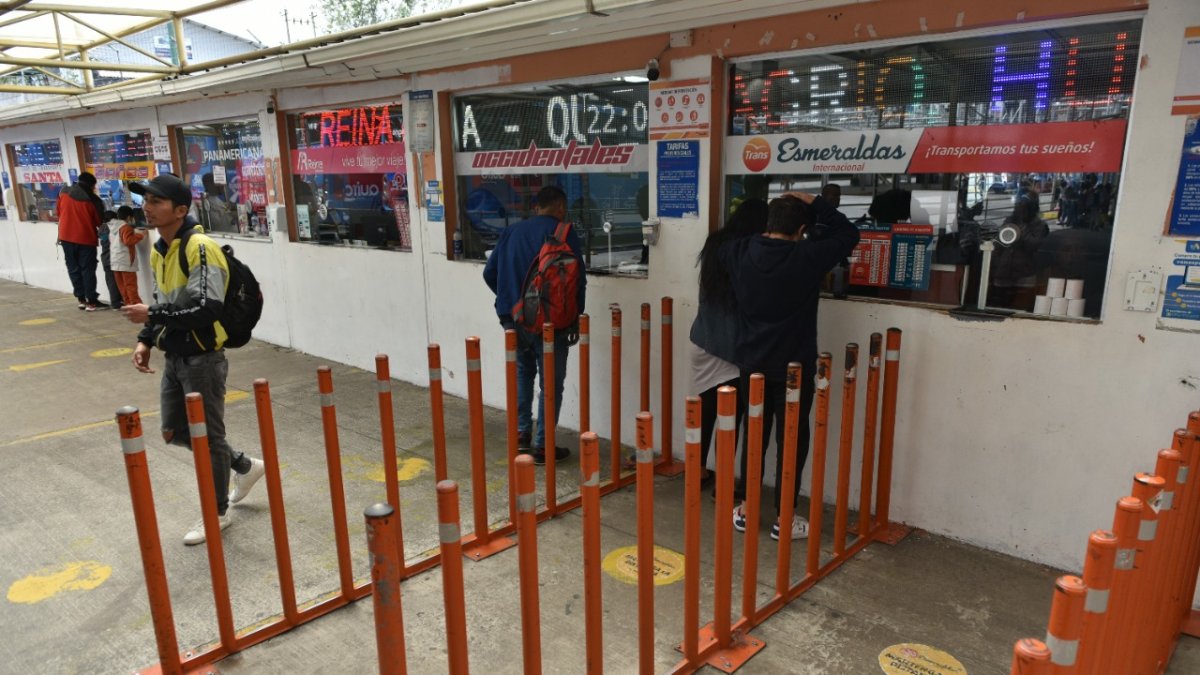 Servicio. Los boletos se compran por la mañana