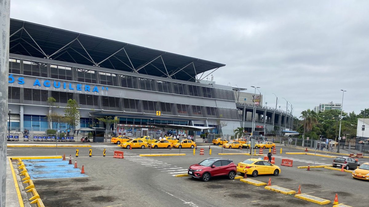 Desde este domingo 6 de noviembre, el parqueadero de carros particulares de la Terminal Terrestre estará habilitado.