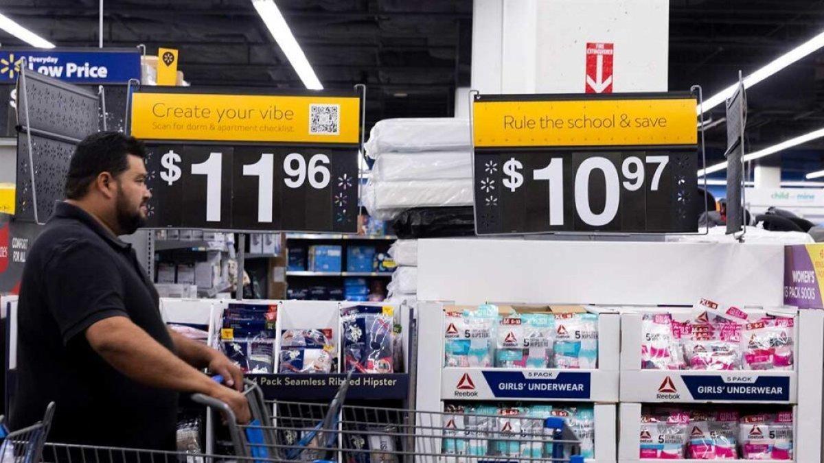 Mercado.- En Estados Unidos han subido los precios de los productos, los ciudadanos encuentran todo caro.