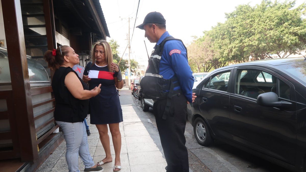 La ciudadanía se organiza para buscar ayuda y ejecutar acciones para defenderse de la delincuencia que crece en la ciudad.