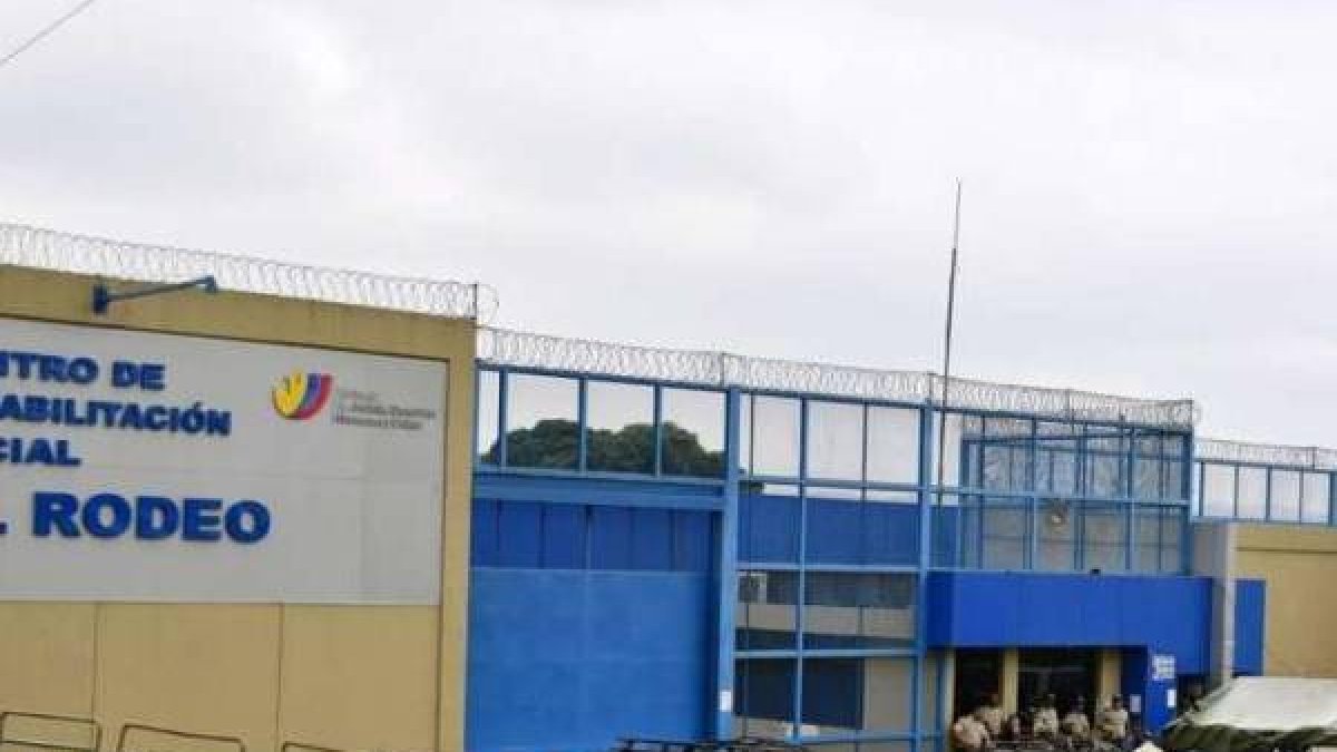 Se conoció que se mantienen realizando operativos en varios puntos de la provincia de Manabí con el afán de recapturar a los dos evasores.