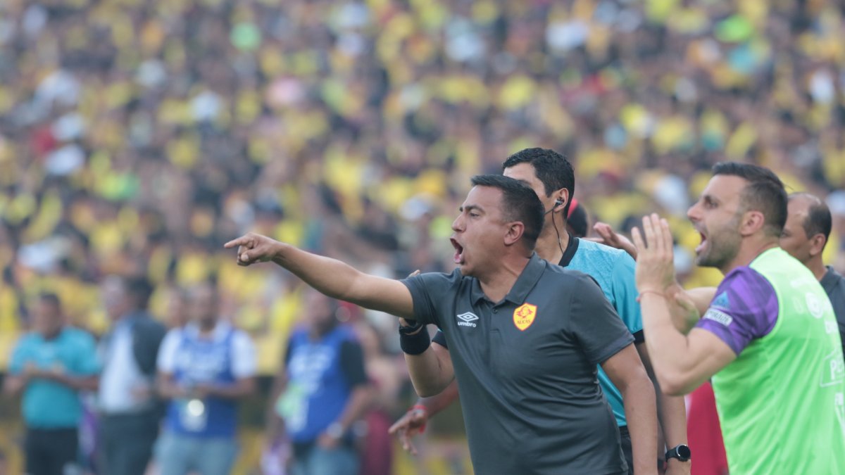 El venezolano César Farías tuvo un planteamiento impecable en el Monumental.