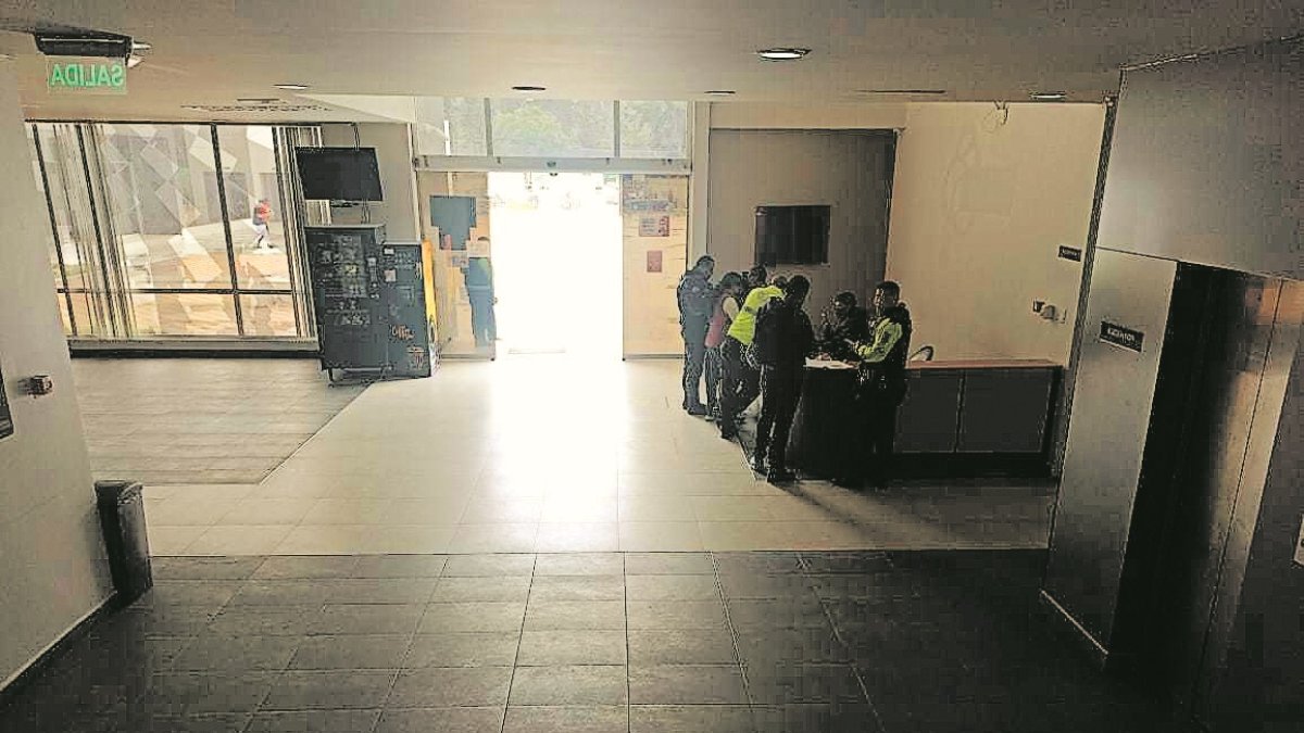 Lo detienen acusado de agredir, física y verbalmente, a su abuela de 80 años