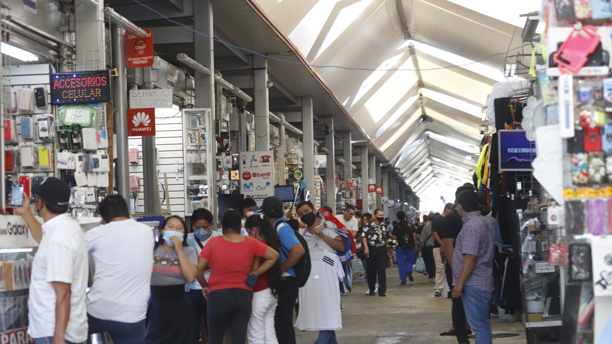 Mercado. El sector comercial del centro de la ciudad de Guayaquil.