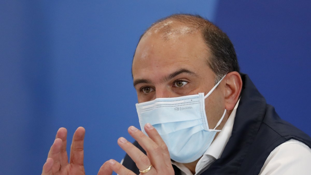 El Defensor del Pueblo de Colombia, Carlos Camargo, durante una rueda de prensa, en Bogotá (Colombia). EFE/Mauricio Dueñas