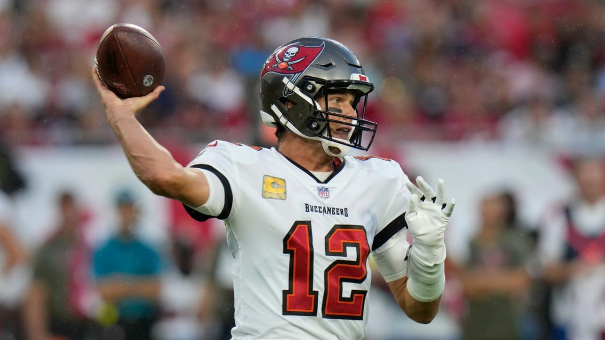 Tom Brady, figura legendaria de la NBA espera vencer con los Buccaneers en Alemania.