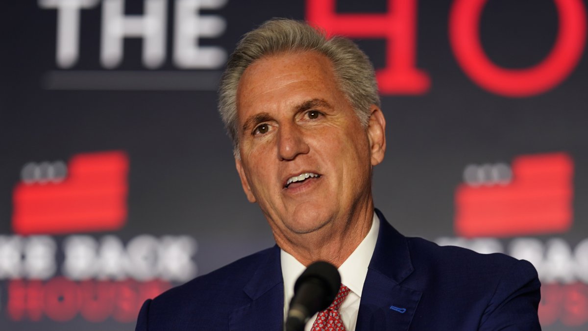 El líder de la minoría de la Cámara, el representante Kevin McCarthy, habla en Washington. /WILL OLIVER