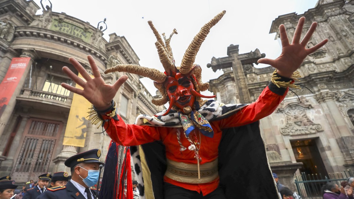 El primer Encuentro Latinoamericano de Artes Transformistas 