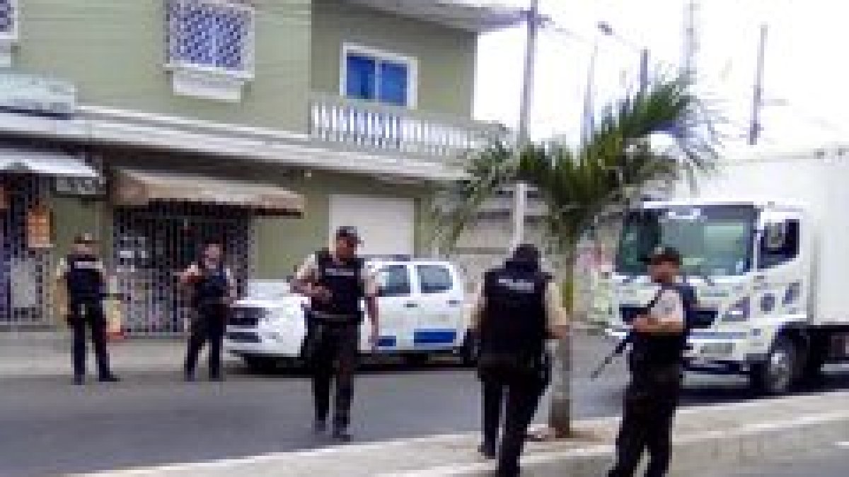 La Policía Nacional llegó hasta el sitio