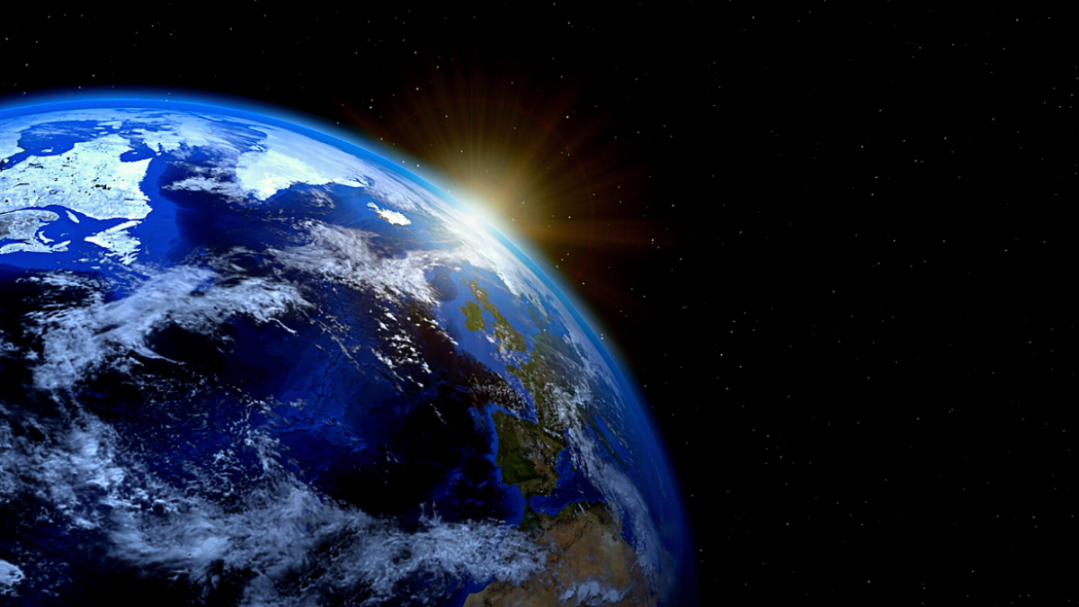 Planeta Tierra a poco de alcanzar los 8 mil millones de habitantes.