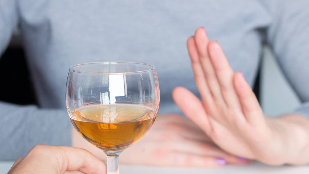 Se estima que hay 2300 millones de bebedores. Más de la mitad de la población de tres regiones de la OMS (Américas, Europa y el Pacífico Occidental) consume alcohol.