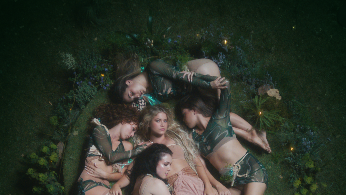 El videoclip está a punto de llegar a 1 millón de reproducciones en Youtube