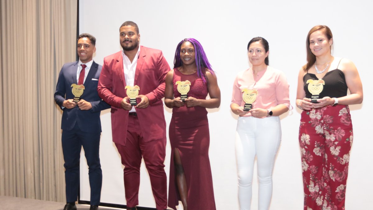 Los deportistas de varias disciplinas fueron reconocidos por sus logros 2022.