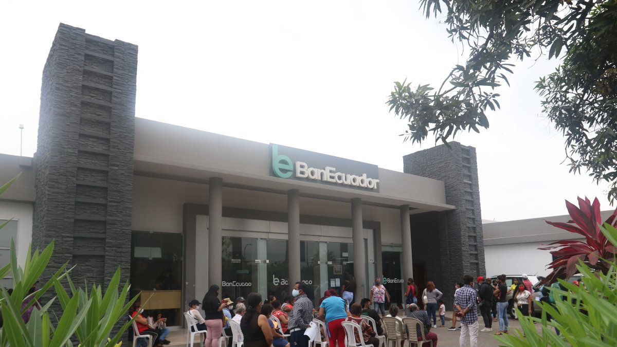 BanEcuador trabaja a la par en el proceso de alivio financiero de deudas.