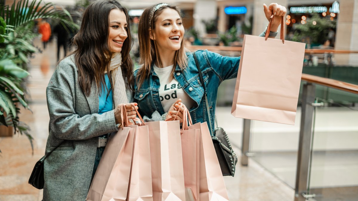 Las ofertas de Black Friday despiertan el interés de los consumidores.