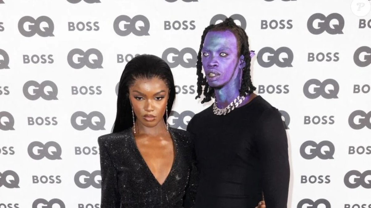 Lancey Foux junto a Leomie Anderson en los GQ Men of The Year 2022
