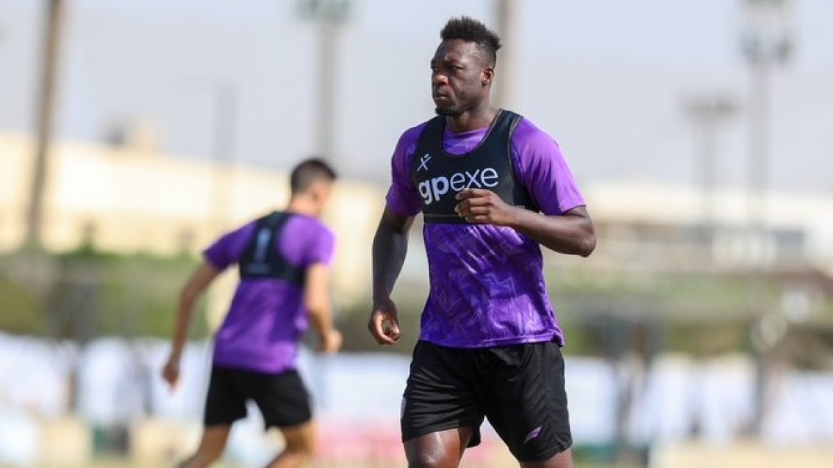 El delantero Felipe Caicedo no descuida la preparación física.