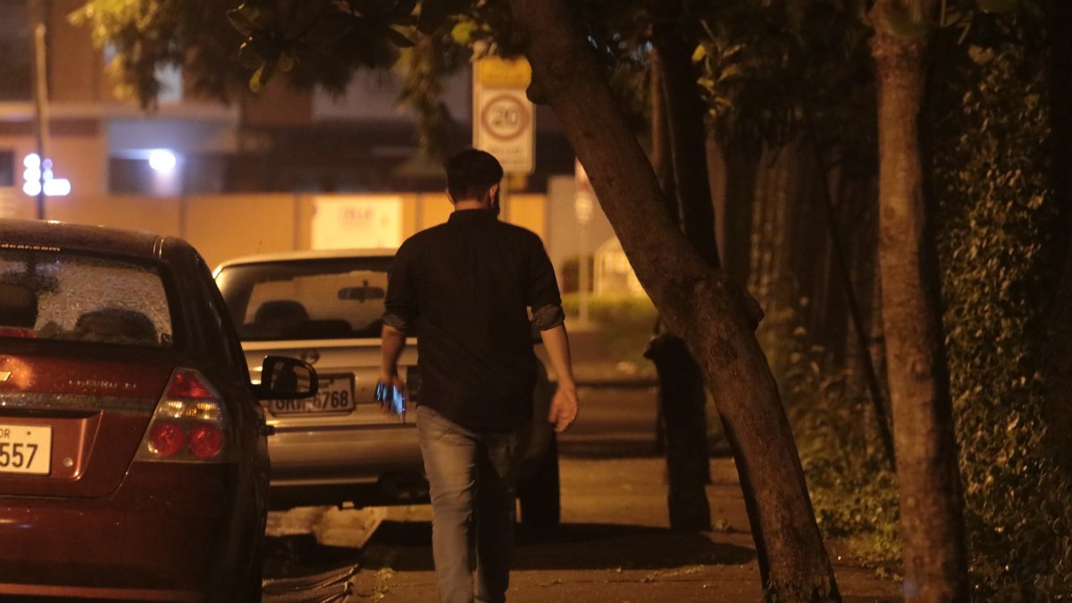 El Tornero. La zona residencial se ve prácticamente desolada en la noche.