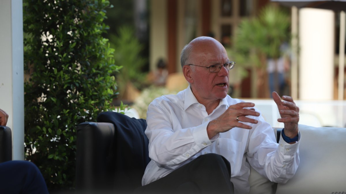 Norbert Lammert presidente de la Fundación Konrad Adenauer.