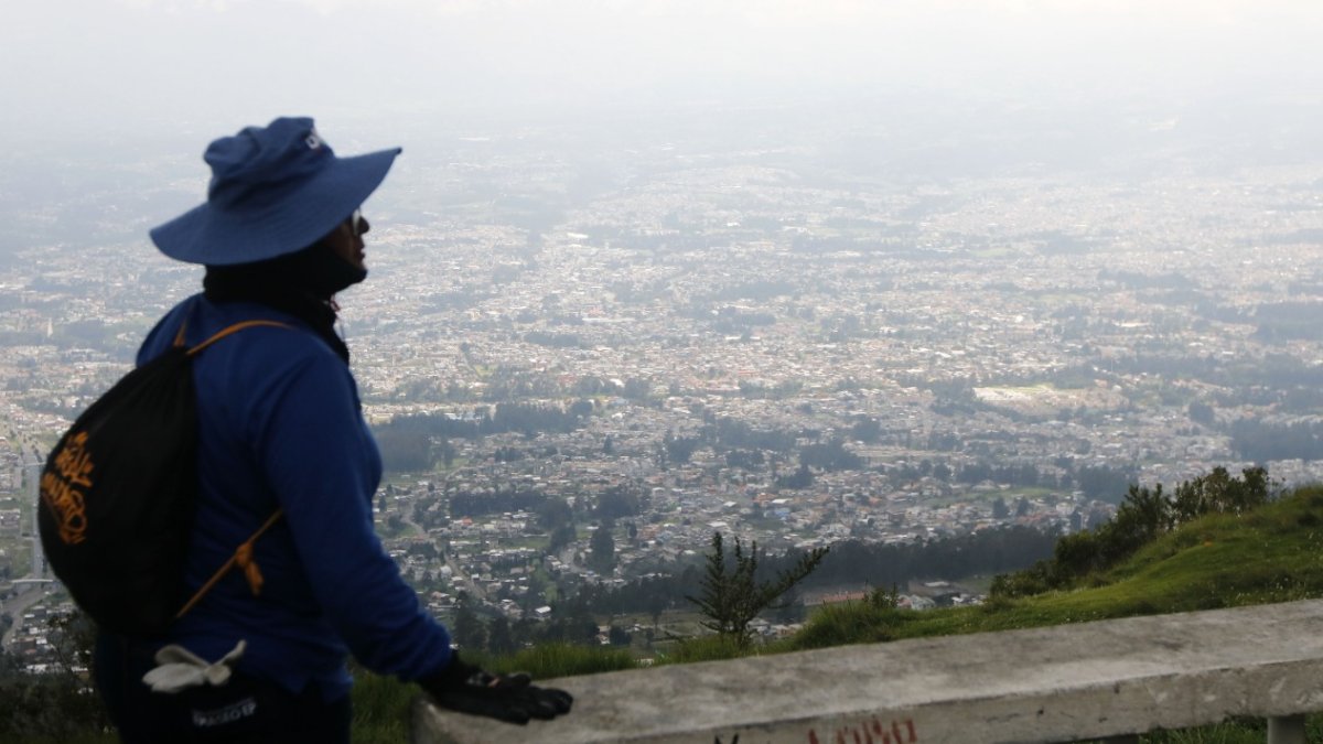 Clima. La temperatura oscila entre los 10 hasta los 29 grados centígrados.