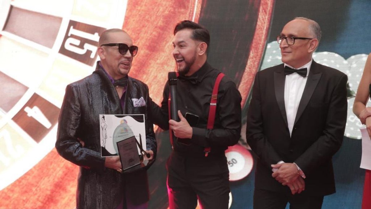 Carlos con Luis Tippán y Marco Tapia.