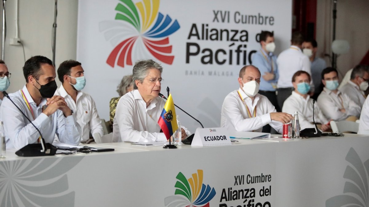 El presidente Lasso promueve la inclusión de Ecuador a la Alianza, pero primero debe destrabar la firma de un acuerdo con México.