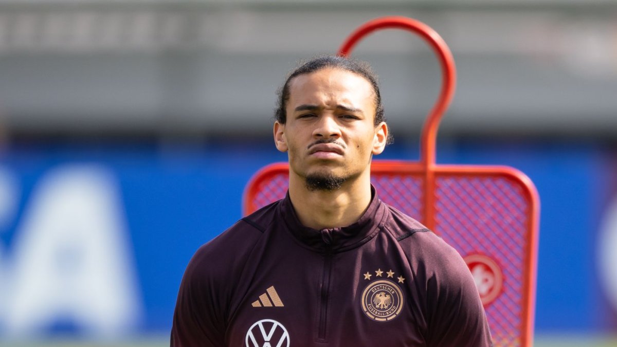 Leroy Sané no terminó la última práctica con Alemania y será baja para el debut contra Japón.