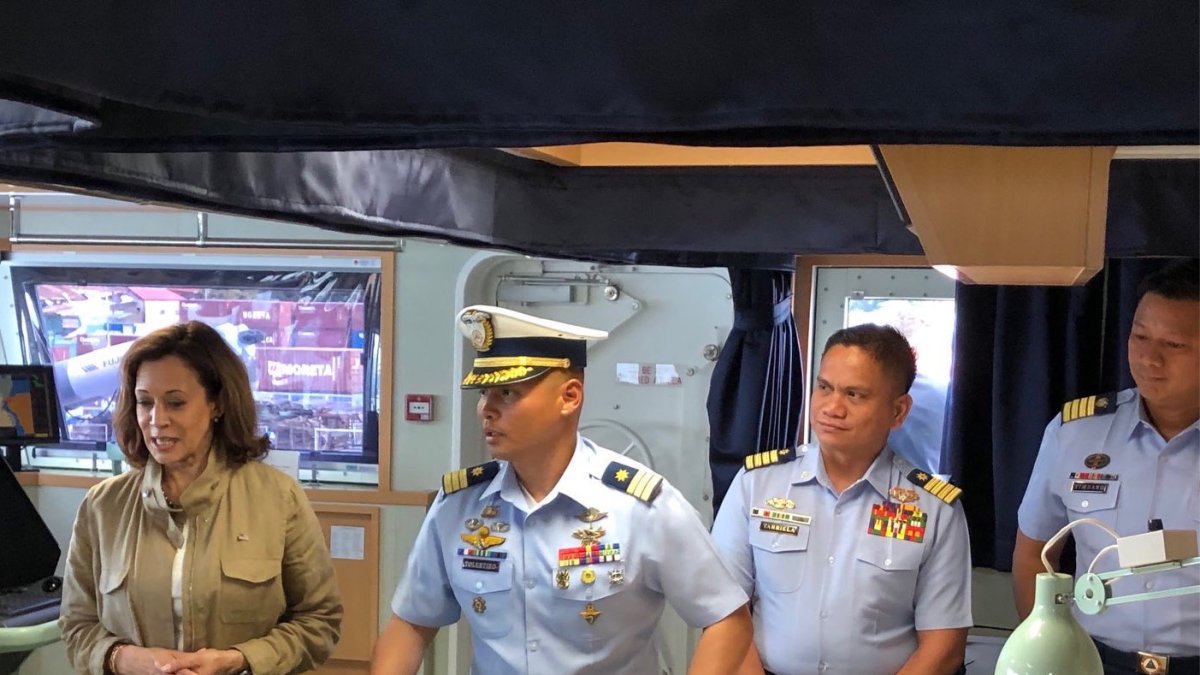 La vicepresidenta de Estados Unidos, Kamala Harris, concluye su viaje a Filipinas. EFE/ HANDOUT