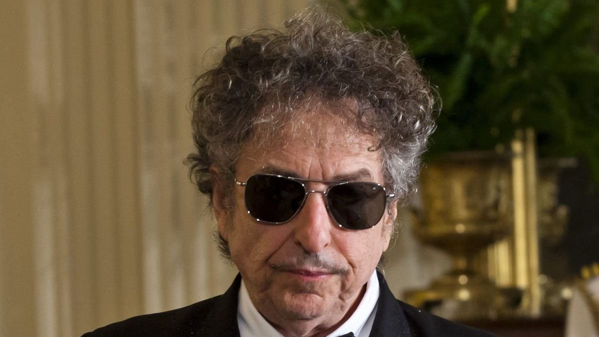 Bob Dylan es una leyenda viva del pop. Un fenómeno cultural que emergió a inicios de la década del 60.