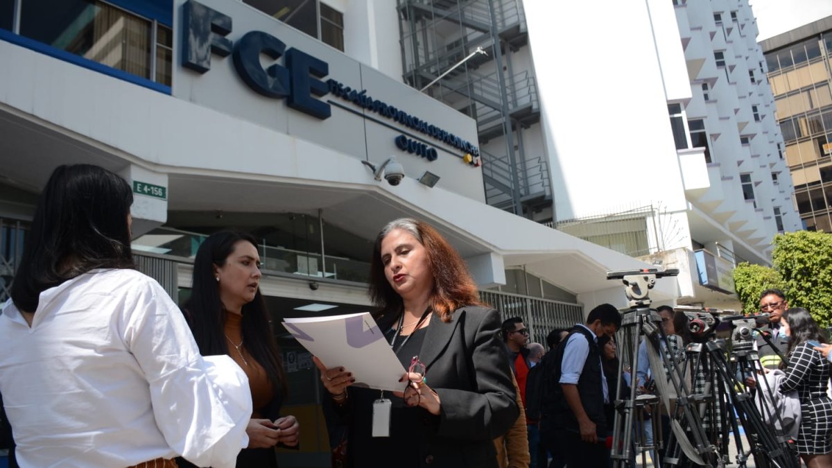 Quito. Sara Jijón, directora del Sercop, indica que hay personas que 