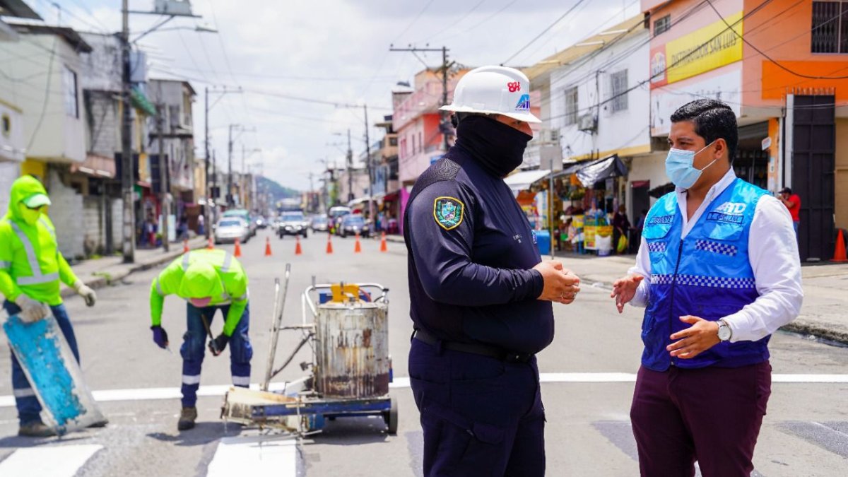 Acciones. Para el control se inició el pintado de varias calles.