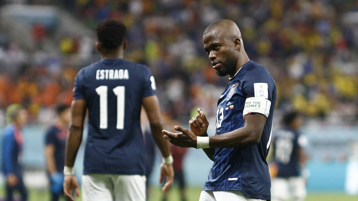 Enner Valencia marcó el gol del empate y alcanzó los 7 goles en Mundiales. Lleva 3 en Qatar 2022.