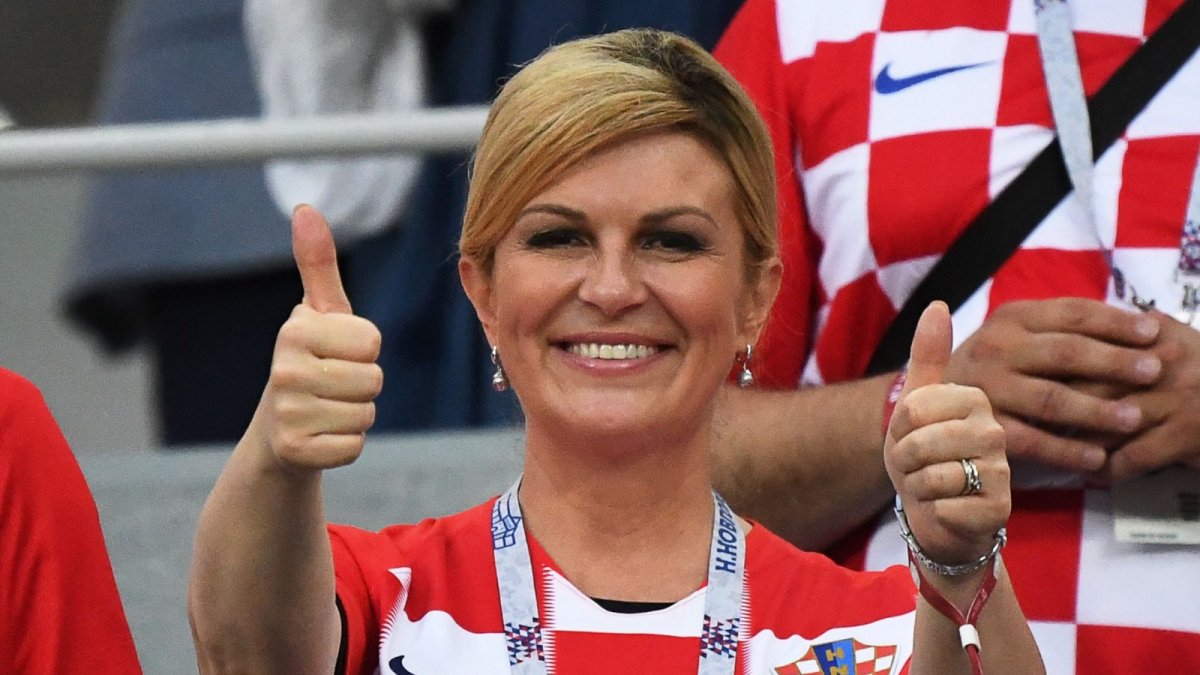 La ex presidenta de Croacia, Kolinda Grabar-Kitarović, dice ser hincha de Ecuador.