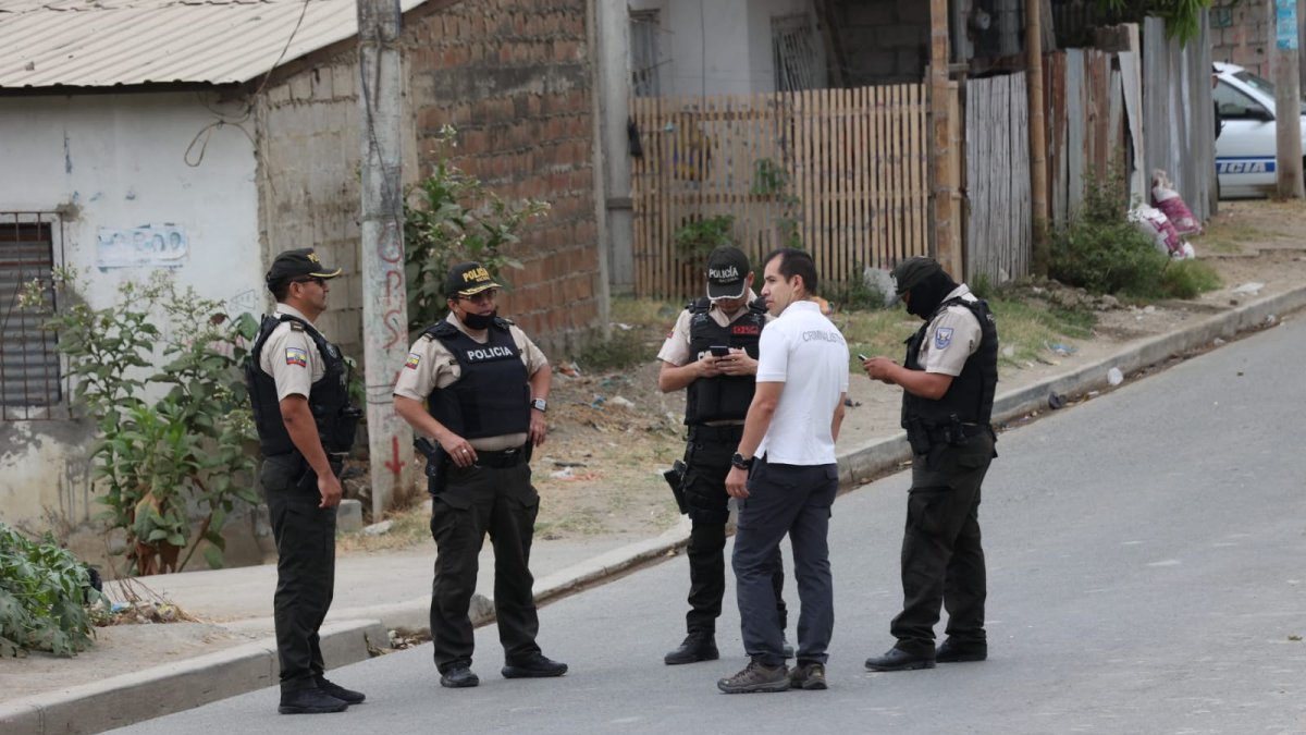Policía Nacional se presentó en el lugar de los hechos.
