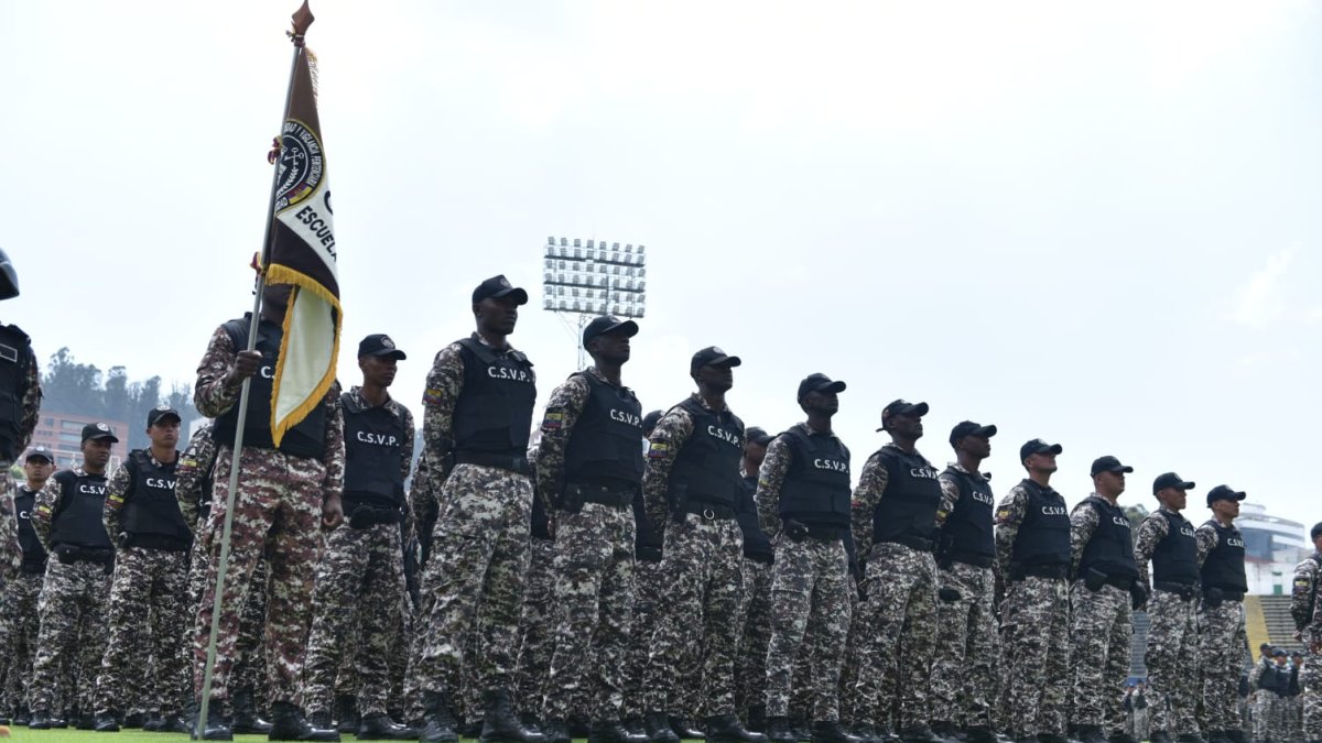 El acto de llevó a cabo en el Estadio Olímpico Atahualpa.