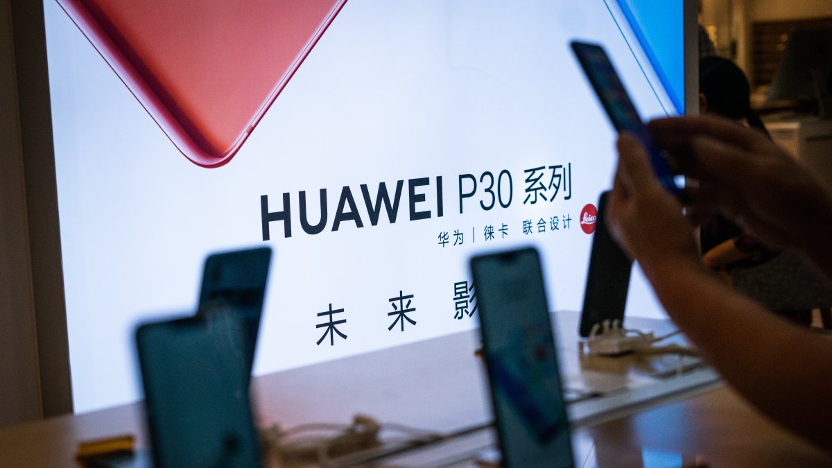 Empresa.- Huawei apuesta al talento de universitarios de Perú.