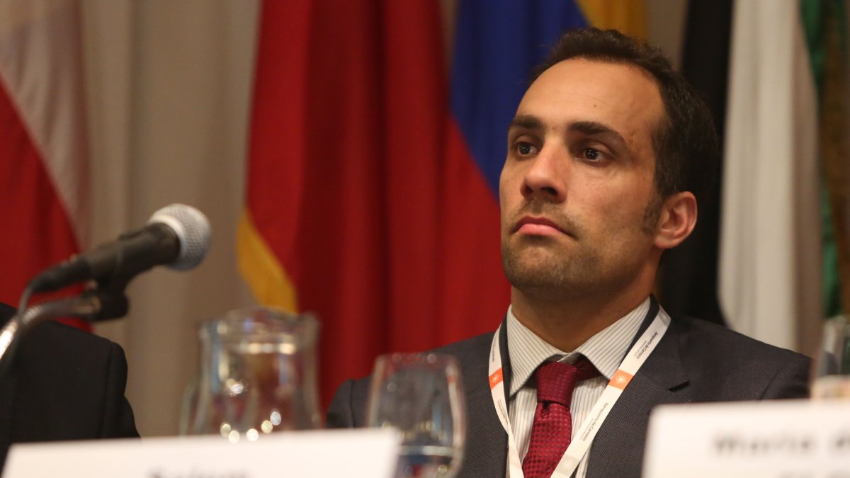 En la imagen de archivo, el director general de MBRSC para asuntos científicos y técnicos del Mohamed Bin Rashid Space Center (MBRSC) de Emiratos Árabes Unidos (EAU), Salem Humaid Al Marri.