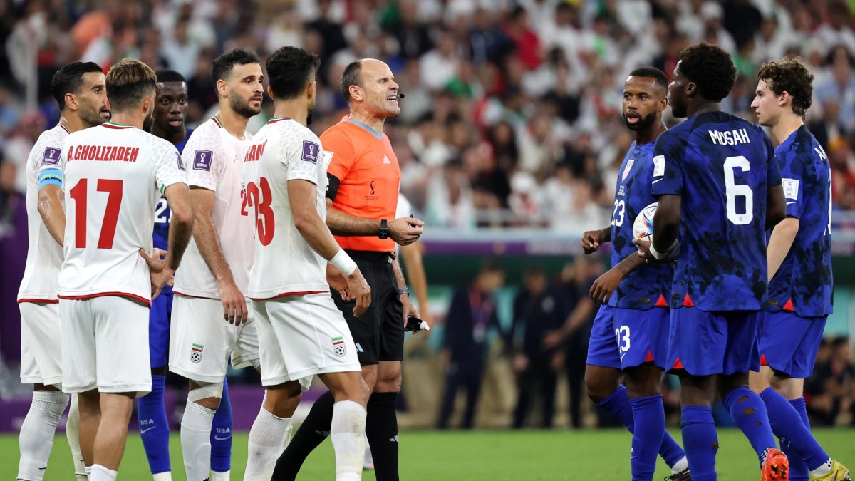 El de este martes en el estadio Al Thumama de Doha era un partido siempre cargado de connotaciones extradeportivas.