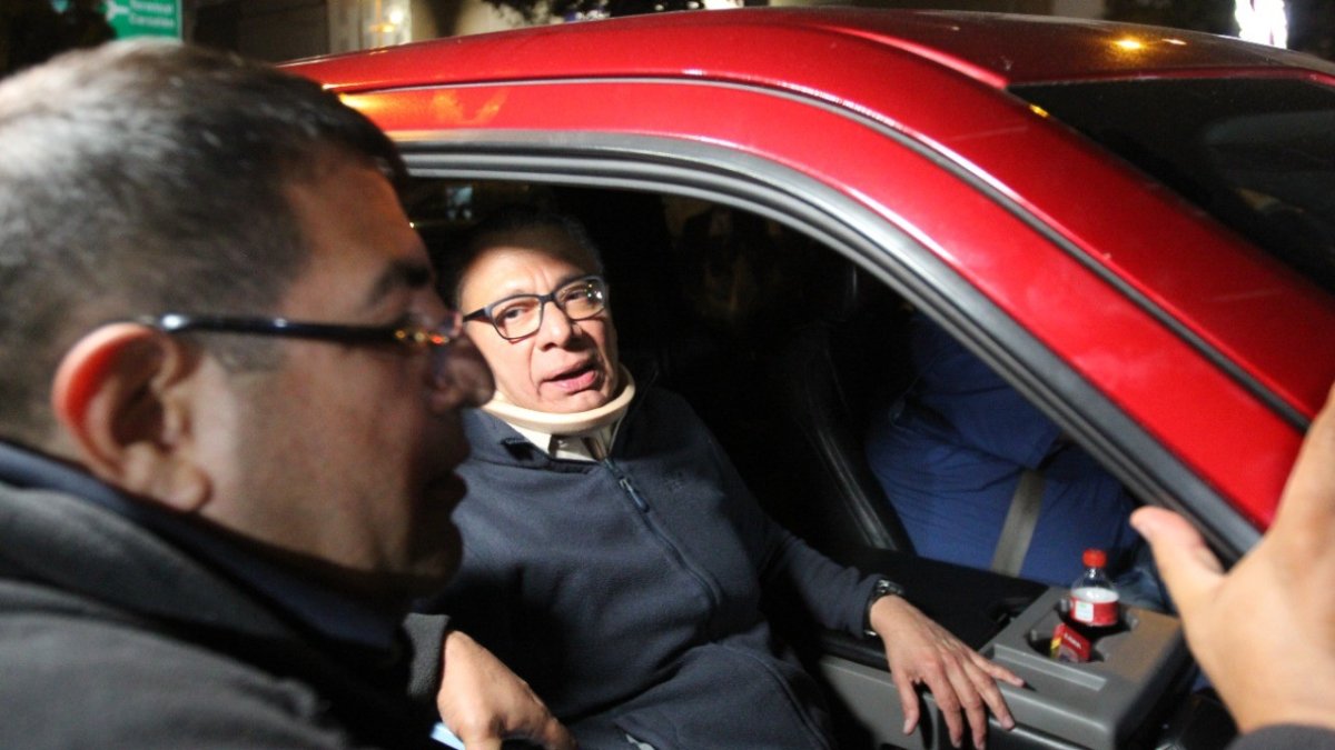 Libertad. Jorge Glas salió de la cárcel el lunes gracias a un recurso concedido por un juez de Santo Domingo.